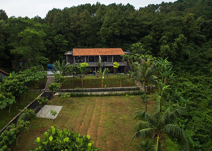 VEDANA LAGOON RESORT AND SPA